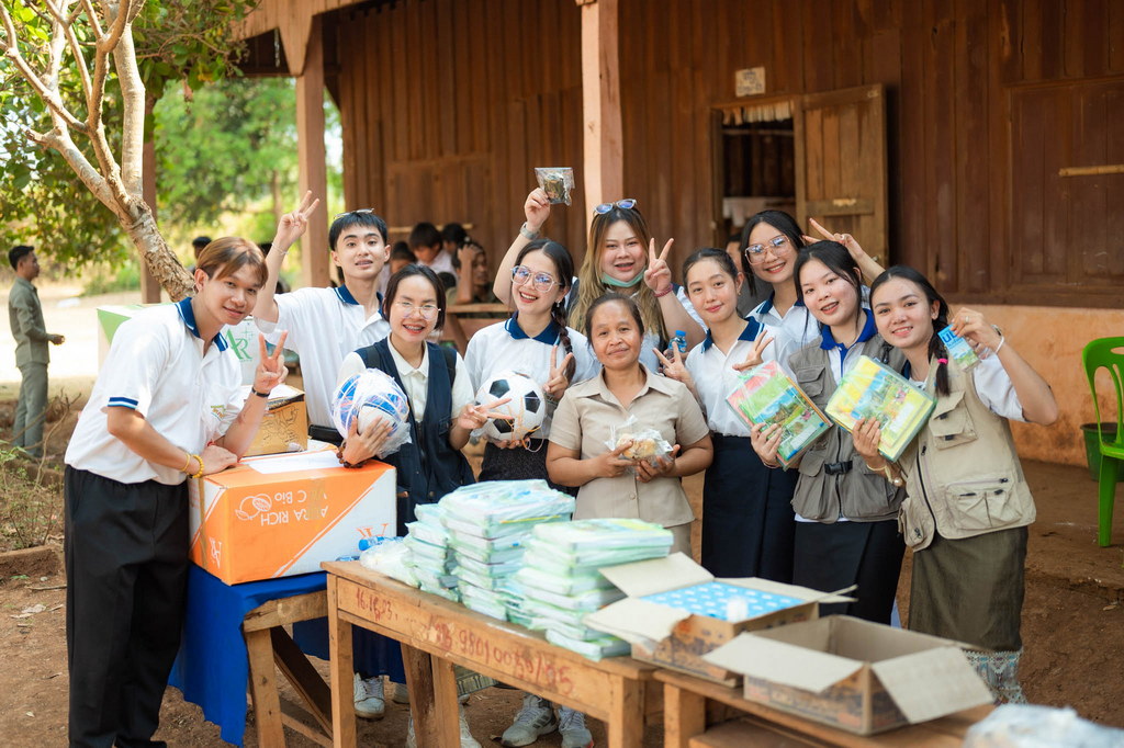 Lao-Online Foundation - Paksé (LAOS)